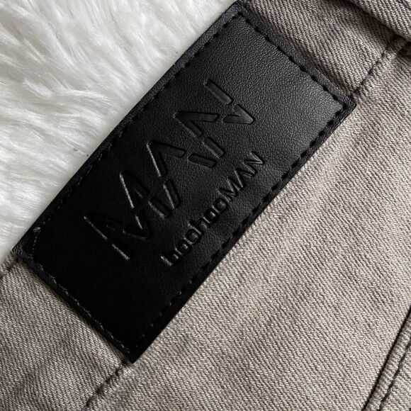 Boohoo Man Big & Tall Skinny Fit Shorts Mens Size 40 Fits Small Size 36 Waist - Picture 4 of 12